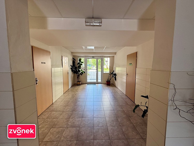 Prodej bytu 1+kk, 28 m² (9 z 11)