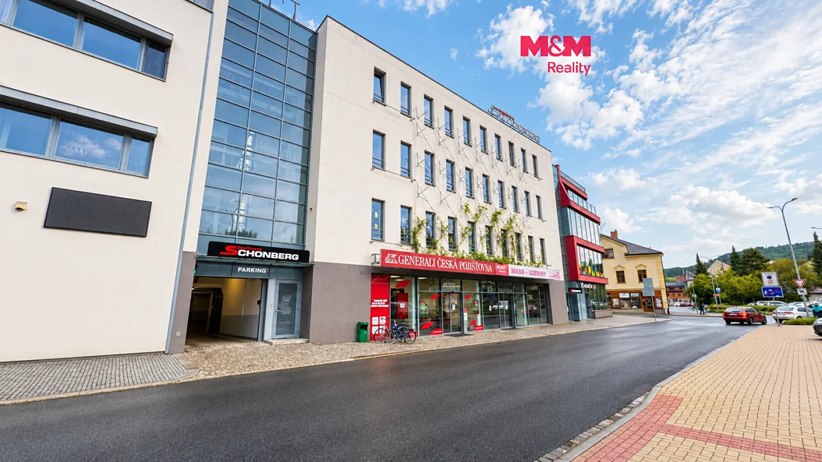 Pronájem obchodního prostoru 129 m²