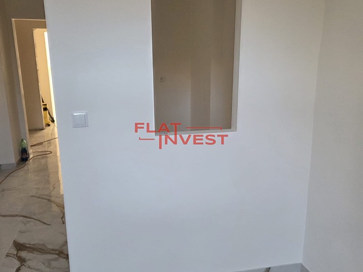 Pronájem komerčního prostoru, 21 m² (4 z 8)
