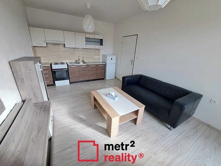 Pronájem bytu 2+kk, 33 m² (2 z 12)