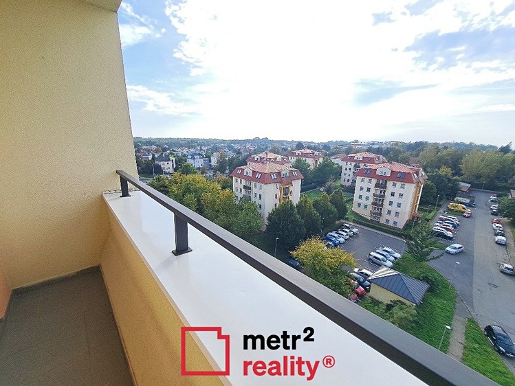 Pronájem bytu 2+kk, 33 m² (10 z 12)