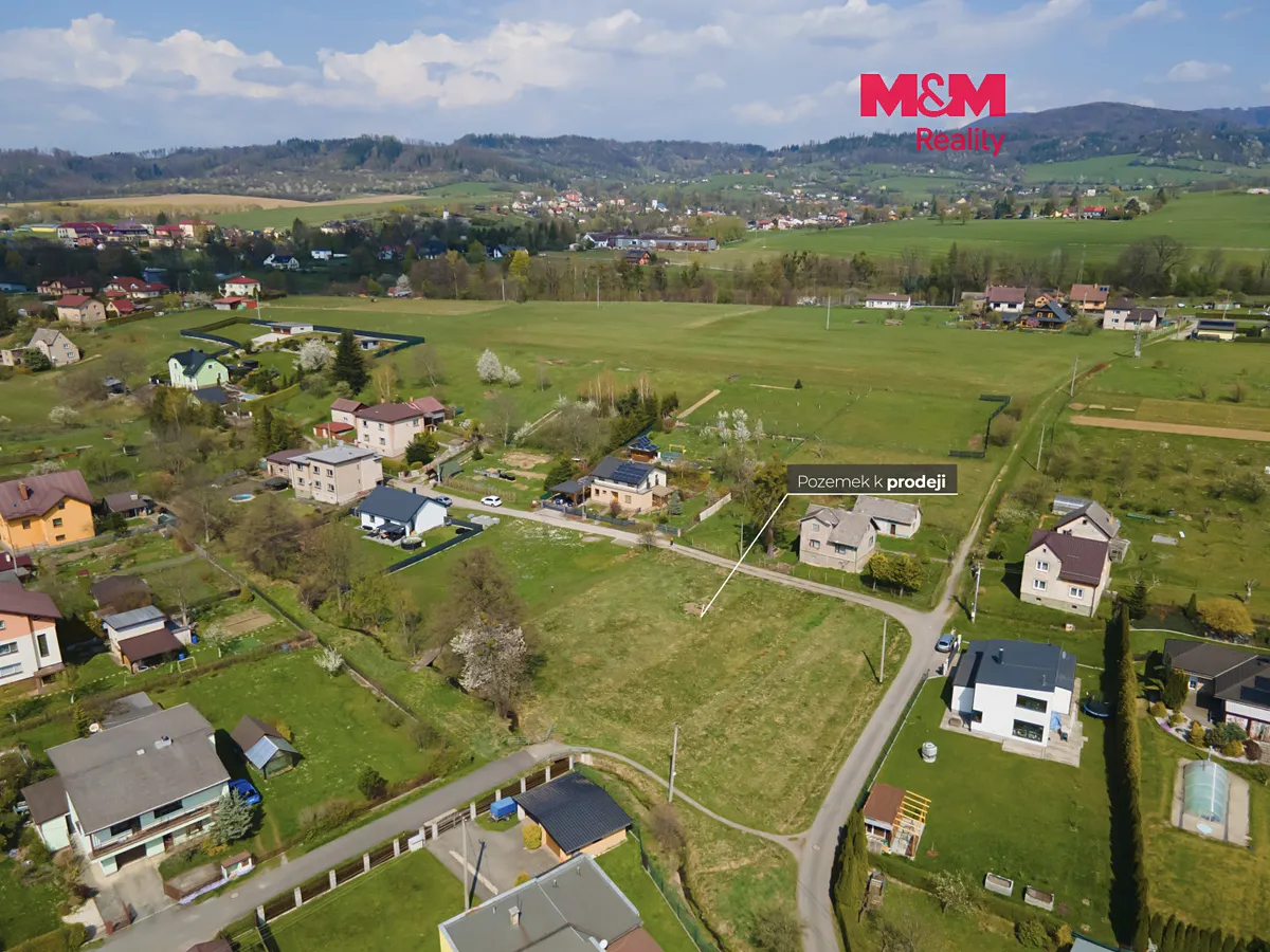 Prodej stavebního pozemku 2573 m²