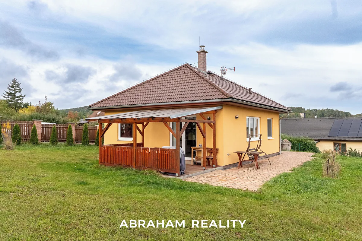 Prodej rodinného domu 64 m², pozemek 1104 m²