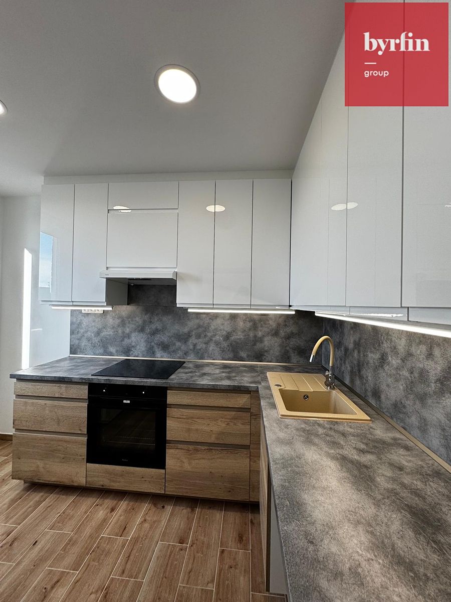 Pronájem bytu 2+1 43 m²