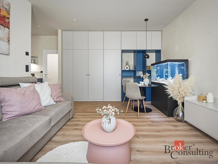 Wohnung 1+kk zum Kauf, 44 m² (6 von 21)