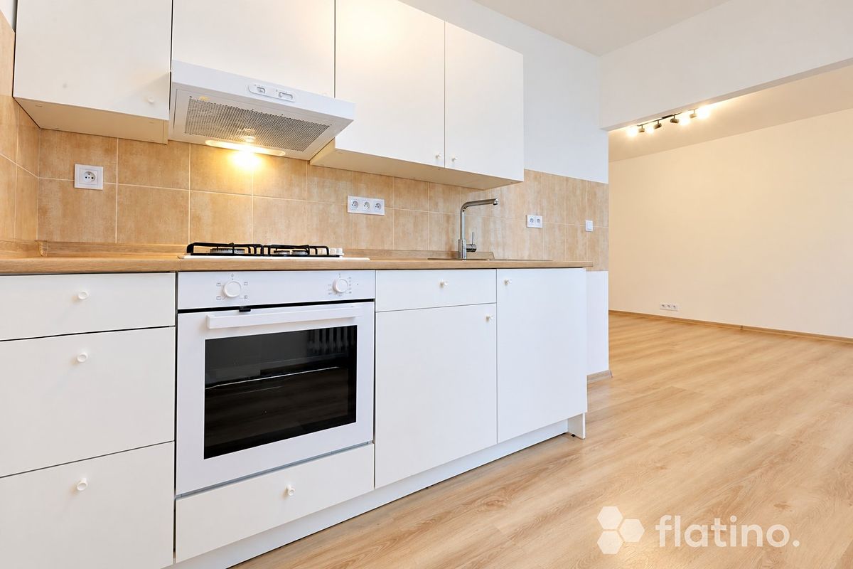 Prodej bytu 2+kk 46 m², Praha – fotka 1 z 3