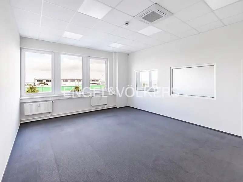 Pronájem kanceláře 185 m², Modletice – náhled fotky 3