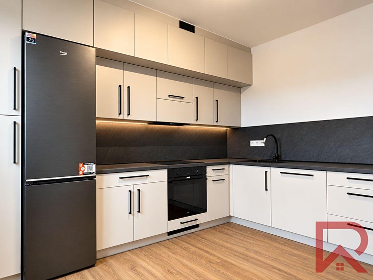 Квартира 2+1 в оренду, 54 м² (8 з 14)