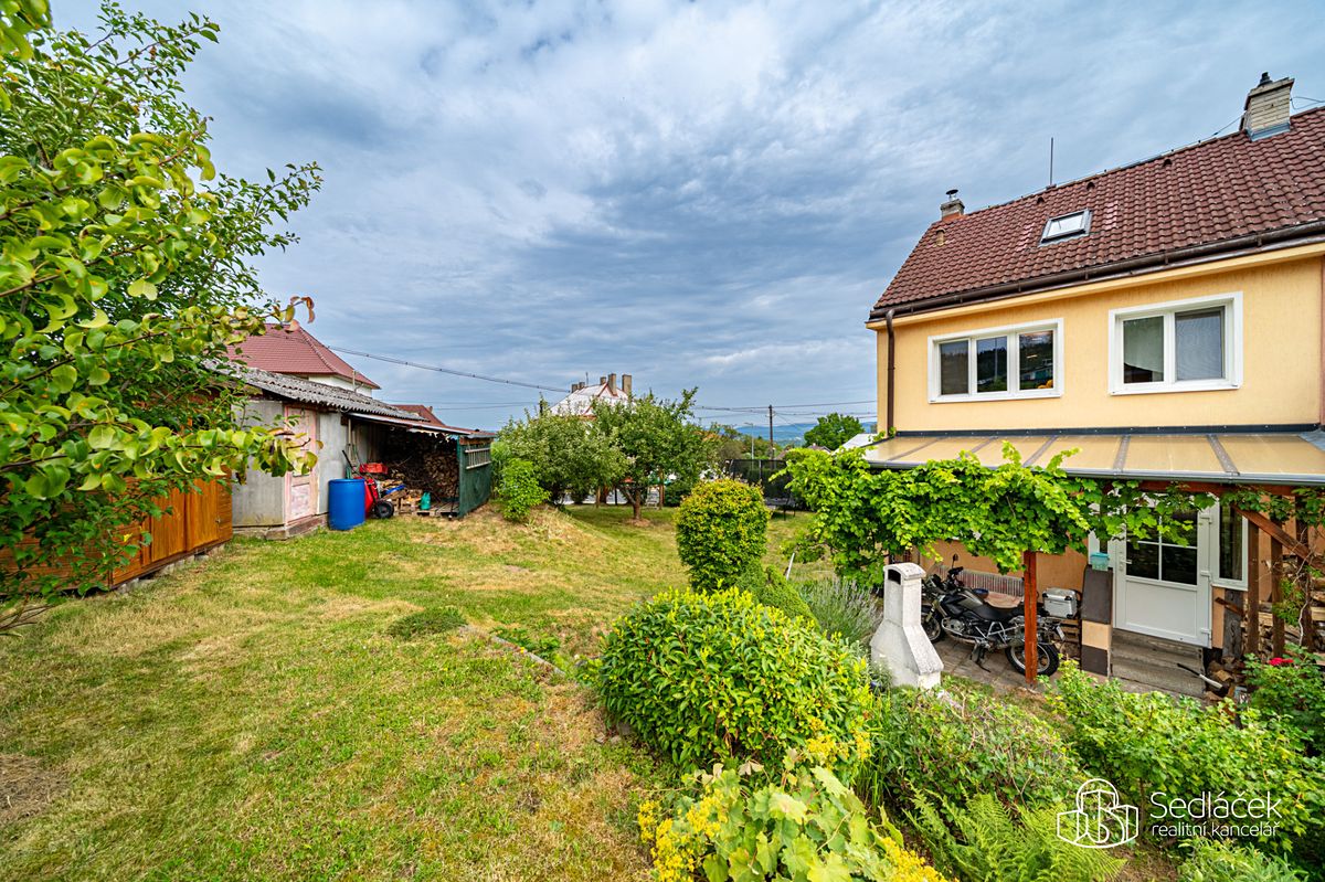 Prodej rodinného domu 100 m², pozemek 567 m², Březová – fotka 1 z 3