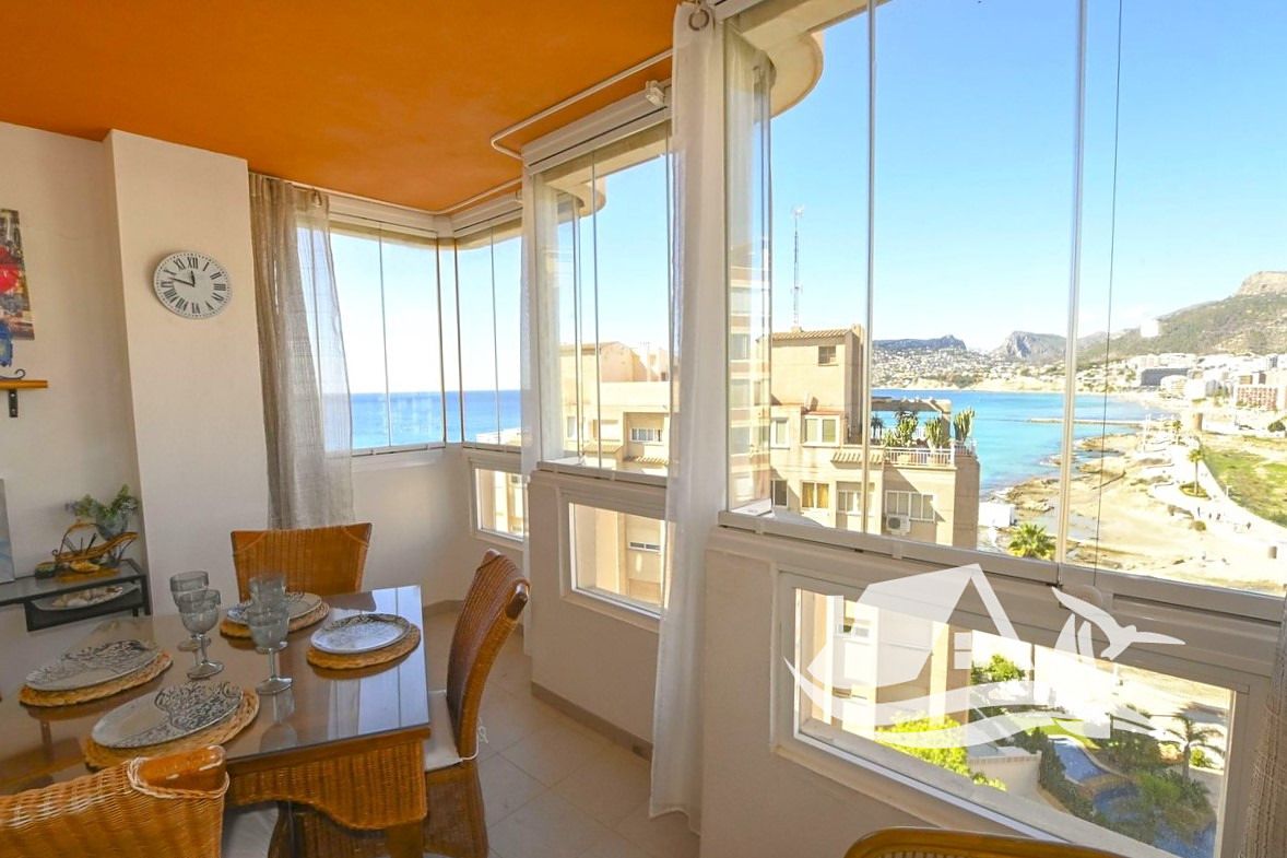 Prodej bytu 2+kk 38 m², Calp – fotka 1 z 3