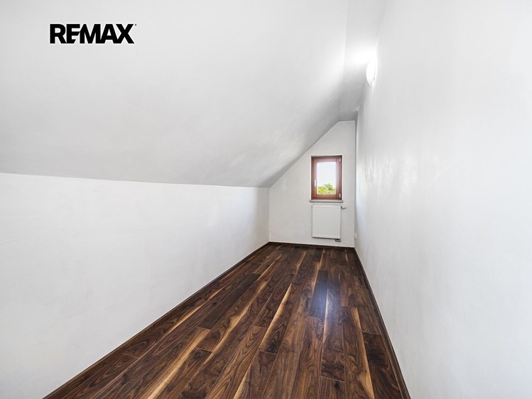 Haus zum Kauf, 210 m² (18 von 38)