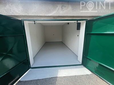 Pronájem nemovitosti, 18 m² (2 z 3)
