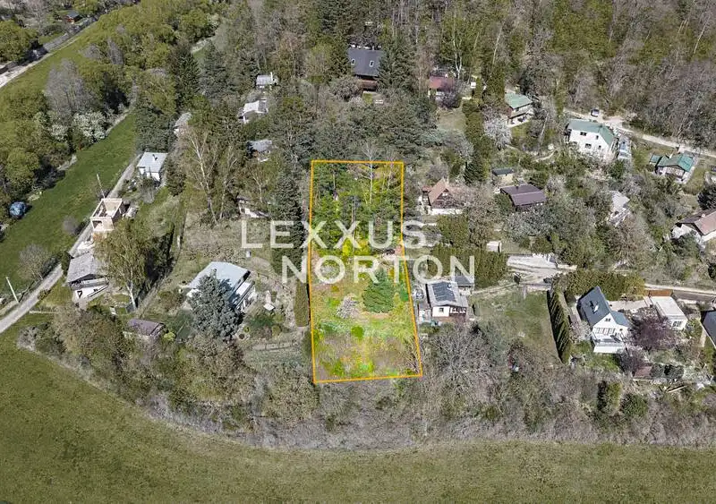Prodej pozemku 996 m², Nenačovice – náhled fotky 1