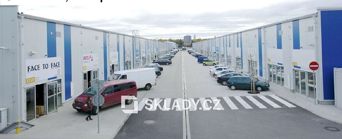 Pronájem skladového prostoru 205 m², Praha – fotka 1 z 3