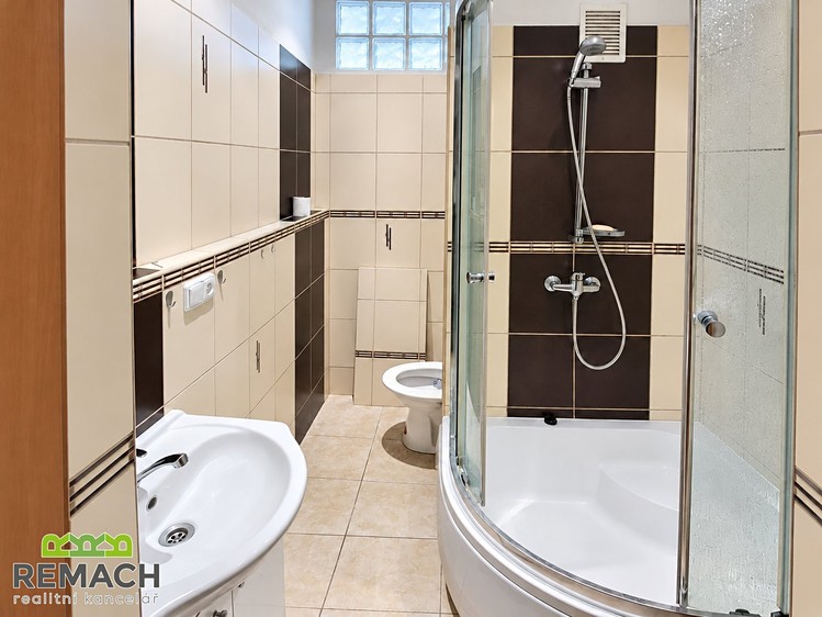 Квартира 1+kk на продаж, 28 м² (1 з 5)