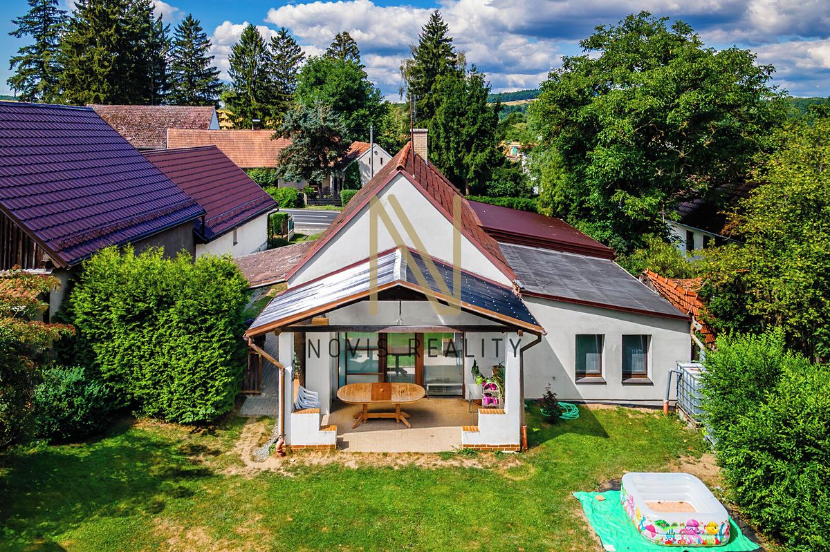 Prodej rodinného domu 145 m², pozemek 753 m², Chocenice – fotka 1 z 3