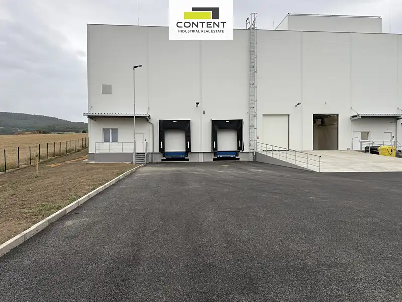 Pronájem výrobní haly, prostoru 1000 m², Zdice – náhled fotky 3