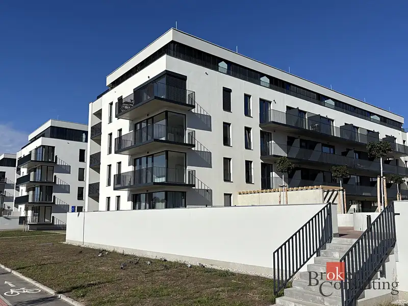 Prodej bytu 2+kk 58 m², Plzeň – náhled fotky 1