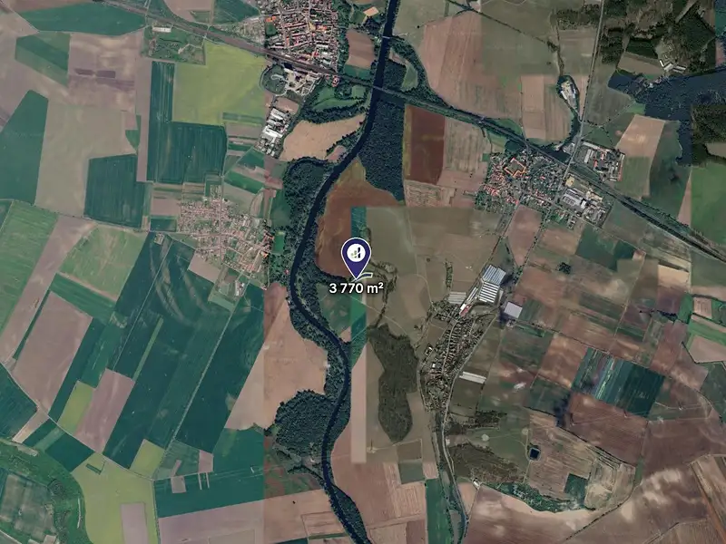 Prodej louky 3770 m², Brňany – náhled fotky 2