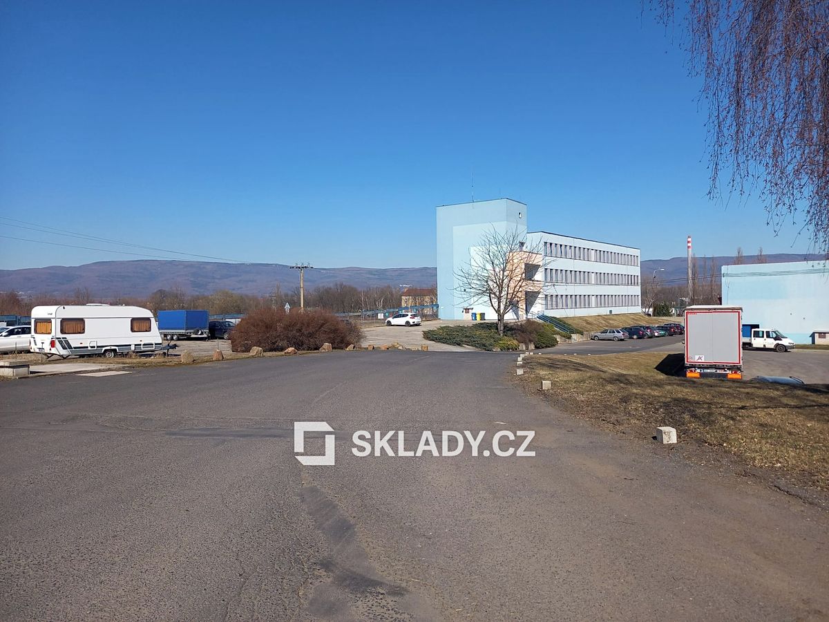 Pronájem kanceláře 42 m², Teplice – fotka 1 z 3