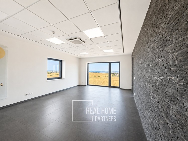 Комерційне приміщення в оренду, 563 м² (20 з 43)