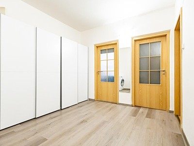 Квартира 2+1 на продаж, 66 м² (2 з 16)