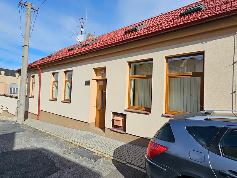 Pronájem kanceláře 82 m², Třebíč – náhled fotky 1