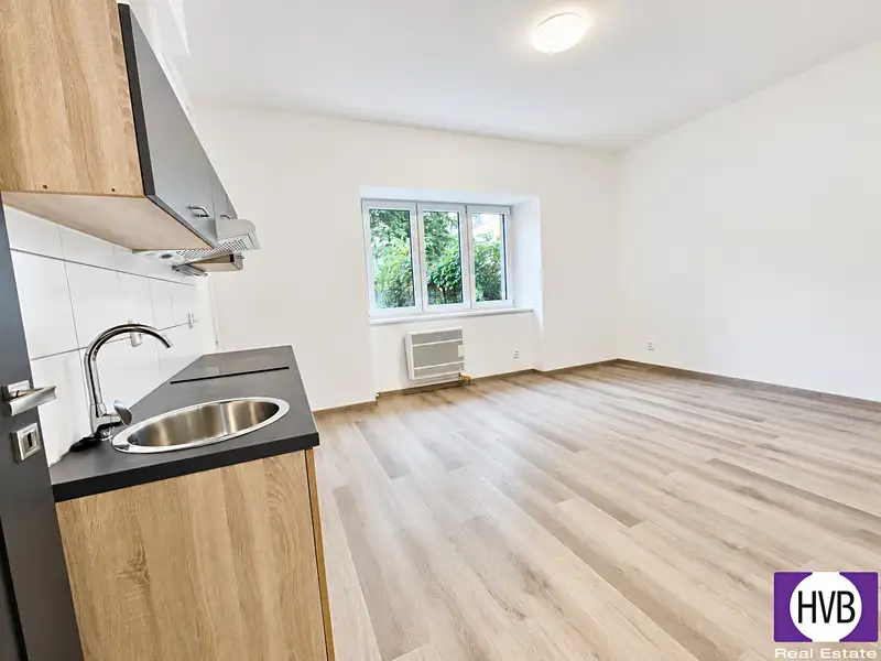 Prodej bytu 2+kk 41 m², Praha – náhled fotky 2