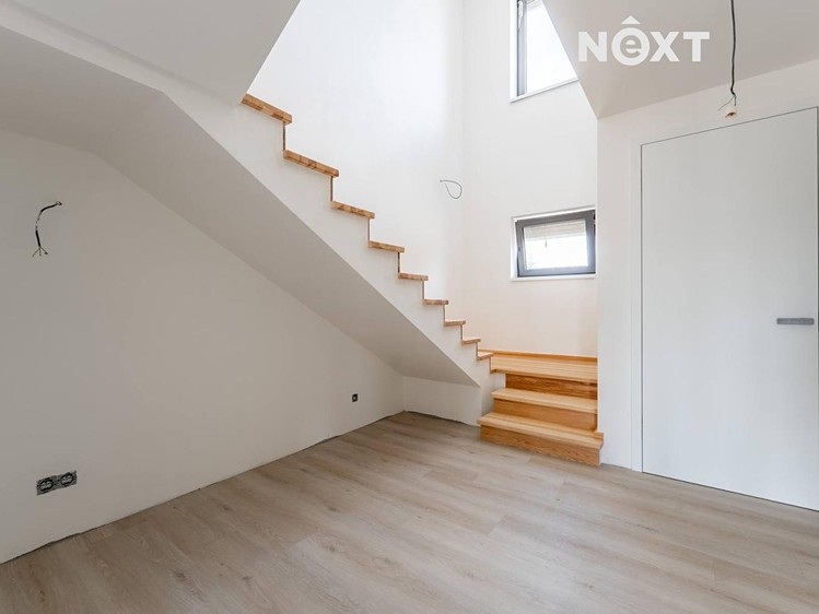 Будинок на продаж, 194 м² (14 з 26)
