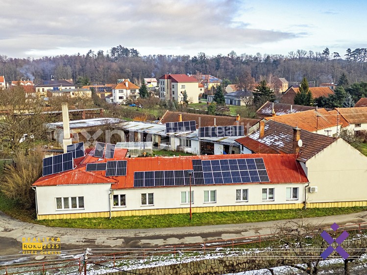 Будинок на продаж, 250 м² (1 з 24)