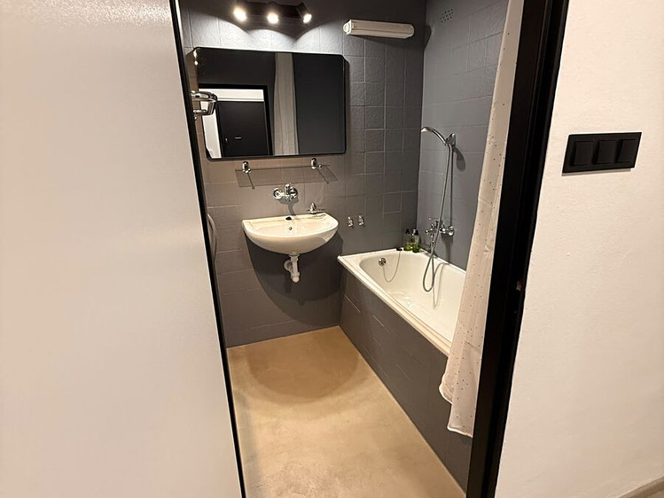 Квартира 3+kk в оренду, 71 м² (9 з 14)