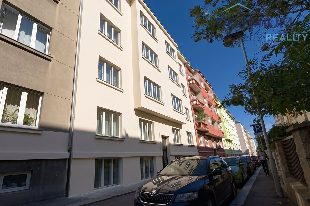 Pronájem bytu 2+kk 43 m², Praha – fotka 1 z 3