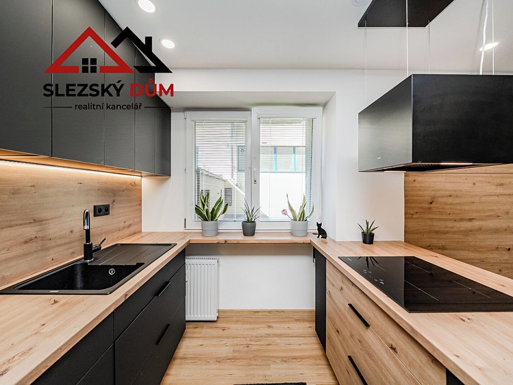 Prodej bytu 2+kk, 47 m² (8 z 16)