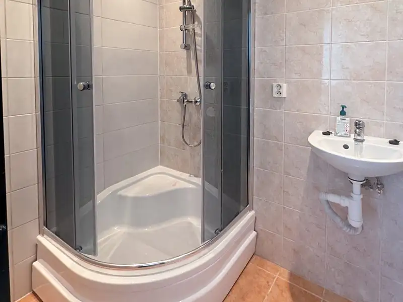 Pronájem bytu 3+1 63 m², Chomutov – náhled fotky 2