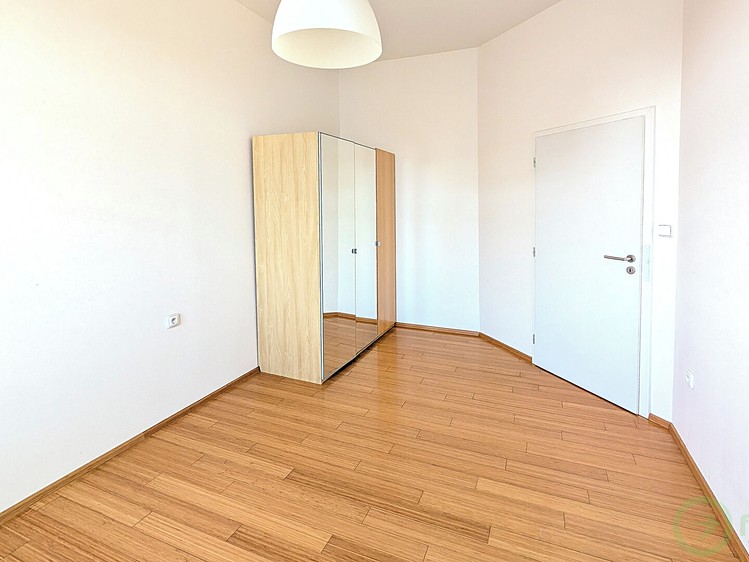 Pronájem bytu 2+kk, 50 m² (6 z 6)