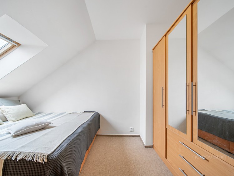 Prodej domu, 184 m² (16 z 29)