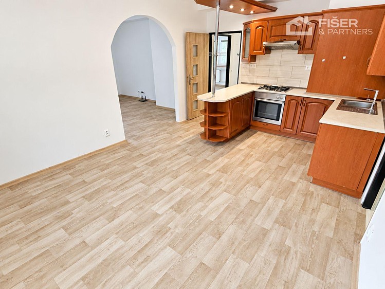 Квартира 3+1 в оренду, 80 м² (2 з 13)