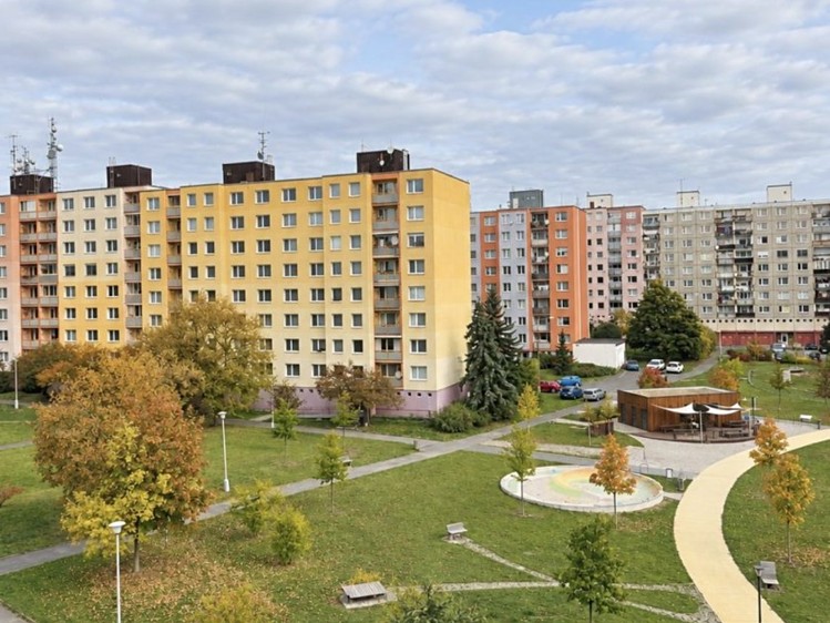 Pronájem bytu 3+kk, 62 m² (14 z 18)