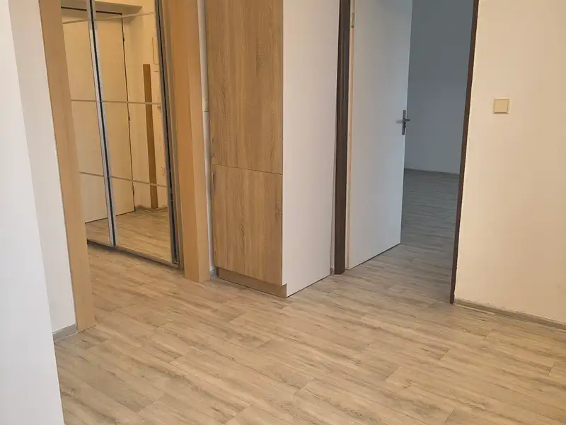 Pronájem bytu 2+kk 37 m², Jaroměř – náhled fotky 2