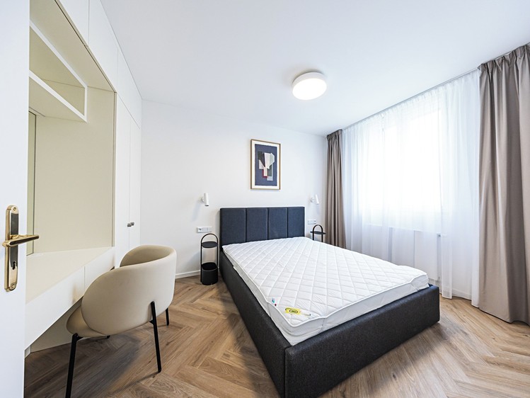 Pronájem bytu 2+kk, 43 m² (5 z 11)