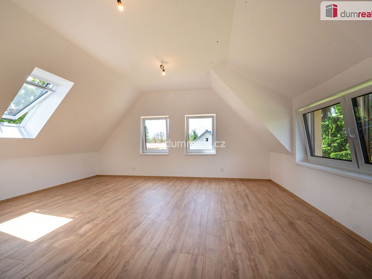 Prodej domu, 187 m² (20 z 30)