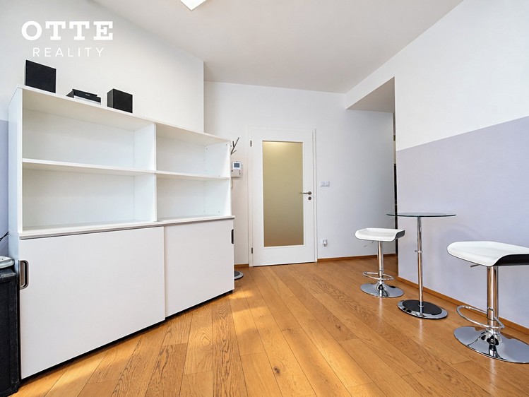 Квартира 2+kk на продаж, 59 м² (15 з 36)