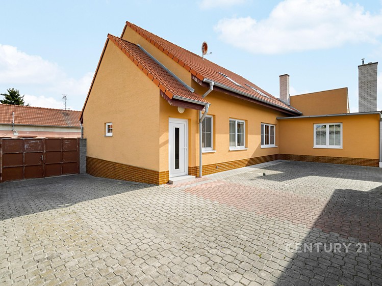 Будинок на продаж, 124 м² (1 з 33)