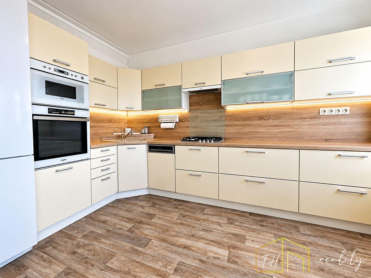 Prodej bytu 3+kk 62 m², Most – fotka 1 z 3