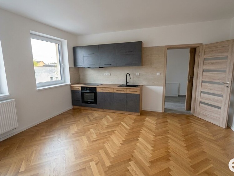 Wohnung 2+kk zur Miete, 42 m² (2 von 7)
