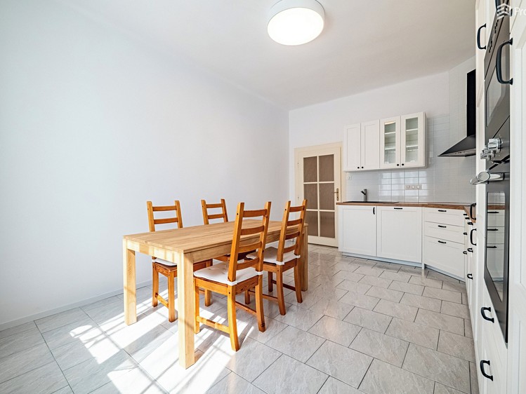 Комерційне приміщення в оренду, 84 м² (6 з 32)