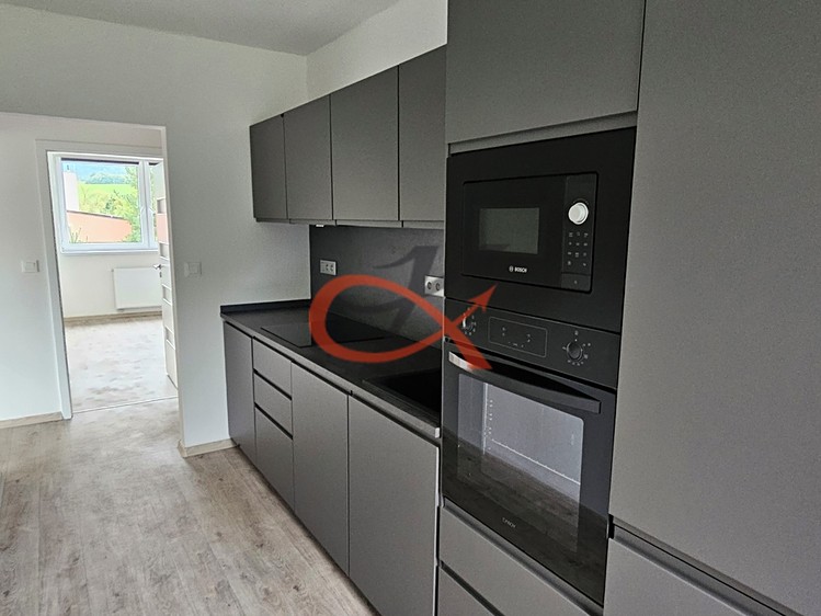 Квартира 3+1 в оренду, 68 м² (8 з 15)