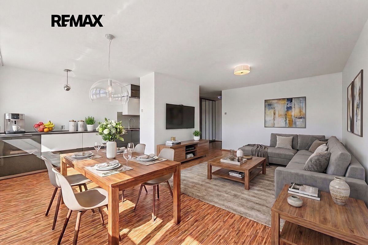 Prodej bytu 3+kk 71 m², Praha – fotka 1 z 3