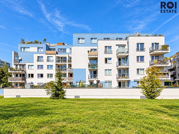 Pronájem bytu 2+kk, 57 m² (21 z 21)