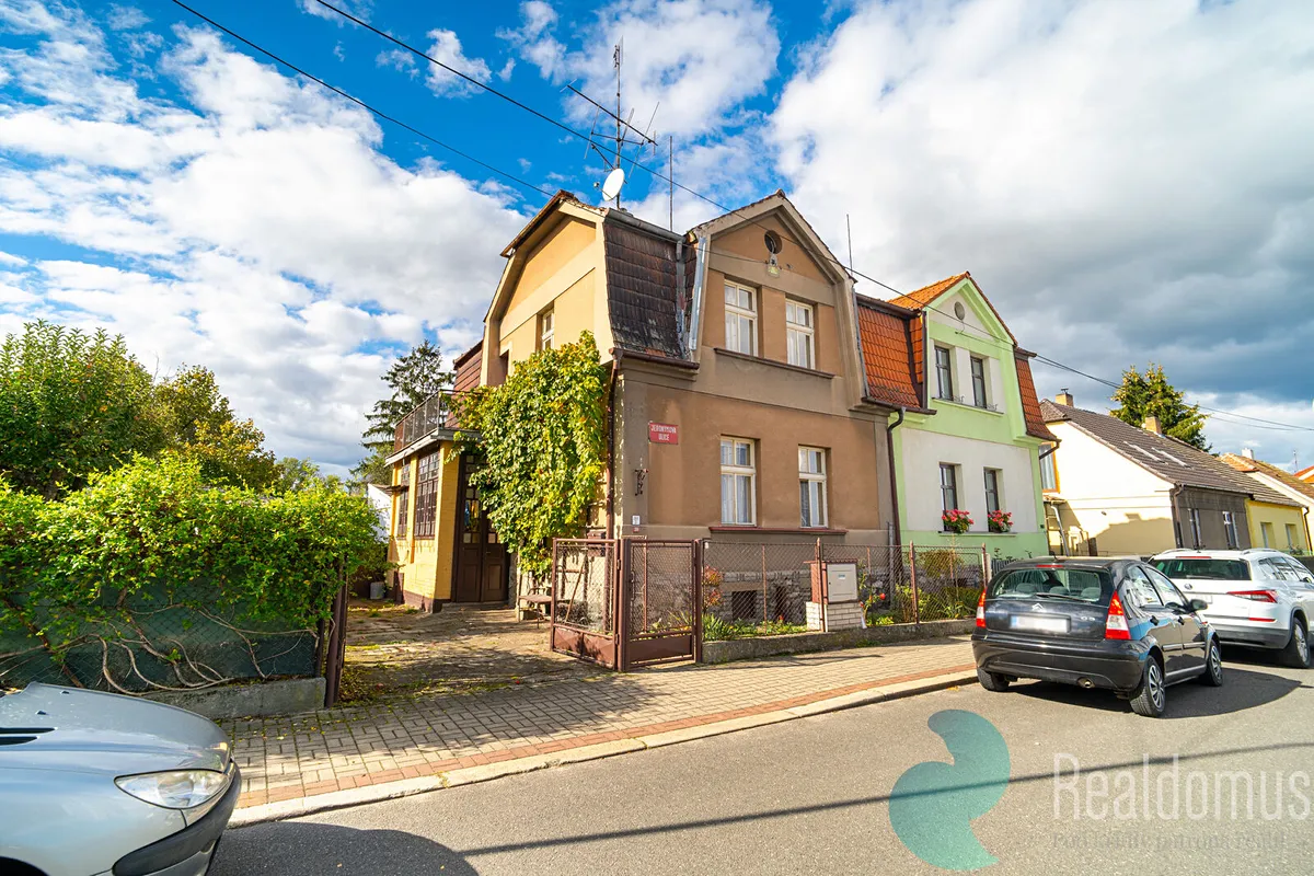 Prodej rodinného domu 120 m², pozemek 448 m²